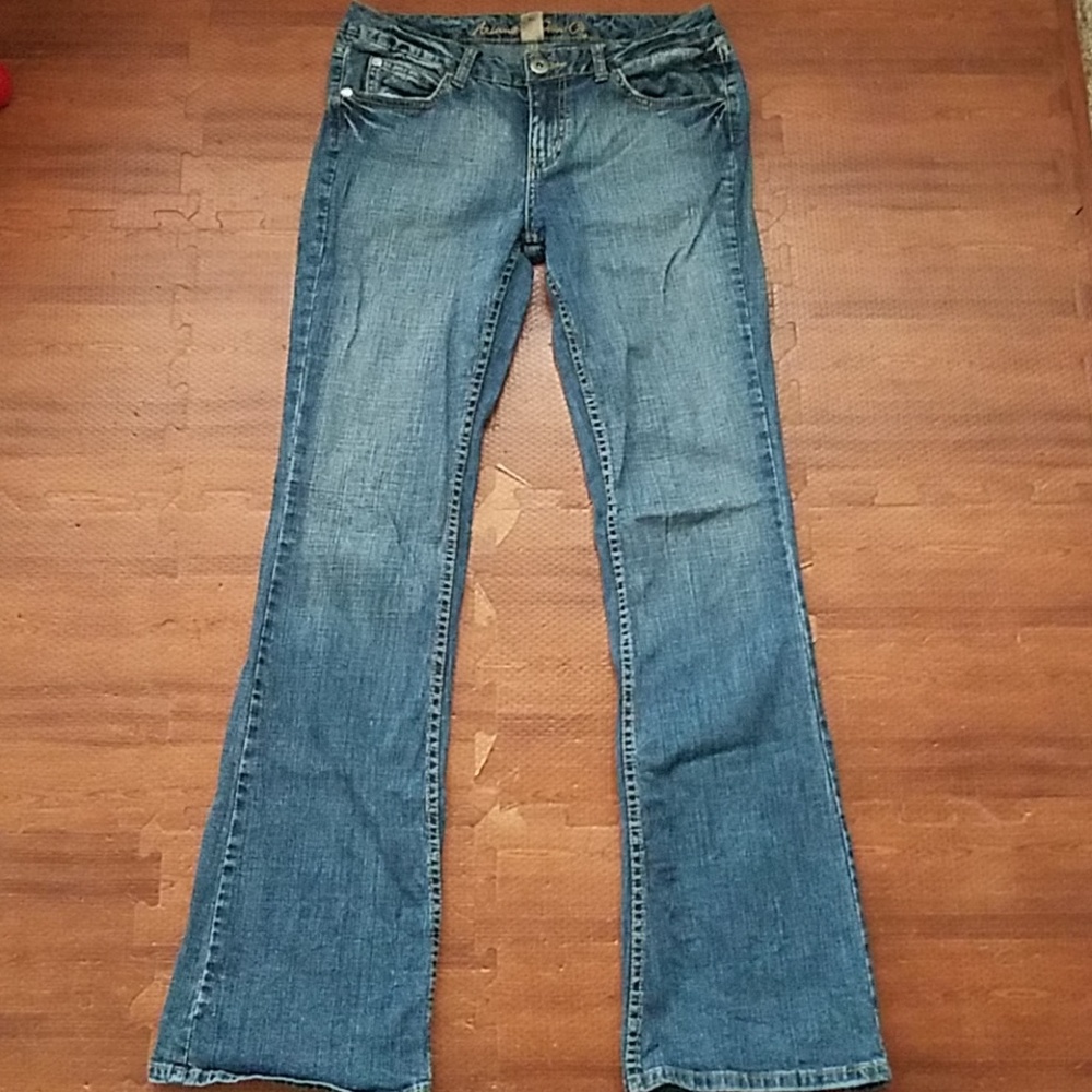 Arizona Jeans